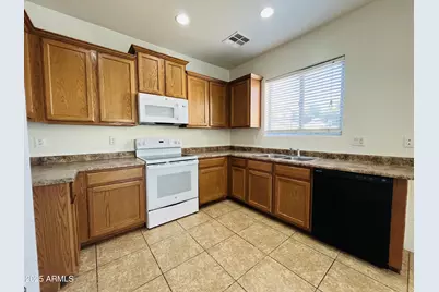 7216 N 72nd Drive, Glendale, AZ 85303 - Photo 7