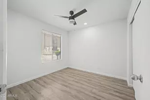 5236 W Peoria Ave, Glendale, AZ 85302 - Photo 19