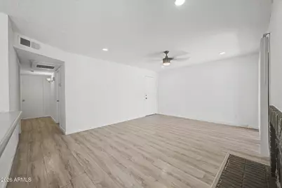 5236 W Peoria Avenue #127, Glendale, AZ 85302 - Photo 9