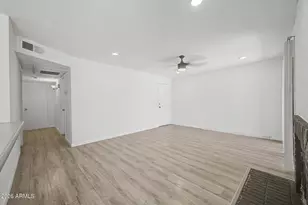5236 W Peoria Ave, Glendale, AZ 85302 - Photo 9