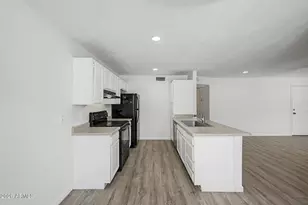5236 W Peoria Ave, Glendale, AZ 85302 - Photo 11