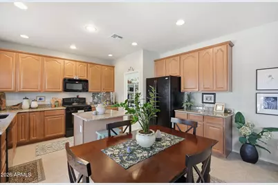 956 E Canyon Rock Road, San Tan Valley, AZ 85143 - Photo 9