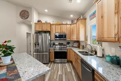 14301 E Avalon Drive, Dewey, AZ 86327 - Photo 11