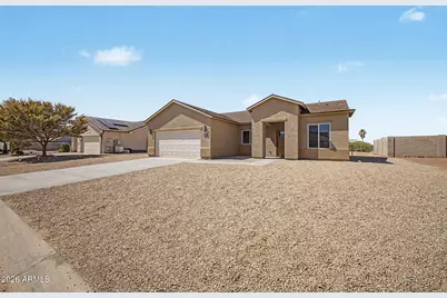 10364 W Mission Drive, Arizona City, AZ 85123 - Photo 3