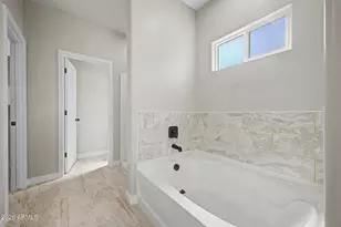 10364 W Mission Dr, Arizona City, AZ 85123 - Photo 15