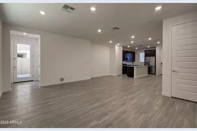 1087 E Chapman Drive, Chandler, AZ 85286 - Photo 7