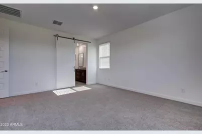 1087 E Chapman Drive, Chandler, AZ 85286 - Photo 9