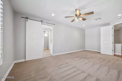3030 N 38th Street #122, Phoenix, AZ 85018 - Photo 17