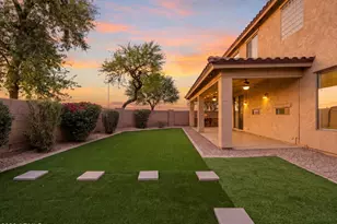 82 W Raven Dr, Chandler, AZ 85286 - Photo 3