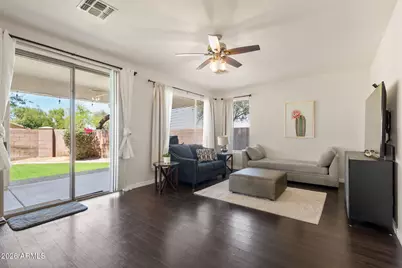 82 W Raven Drive, Chandler, AZ 85286 - Photo 9