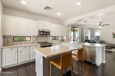 82 W Raven Drive, Chandler, AZ 85286 - Photo 15