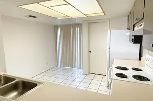 19601 N 7th St, Phoenix, AZ 85024 - Photo 5