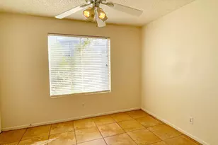 19601 N 7th St, Phoenix, AZ 85024 - Photo 17