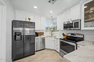 3132 N 15th Ave, Phoenix, AZ 85015 - Photo 9