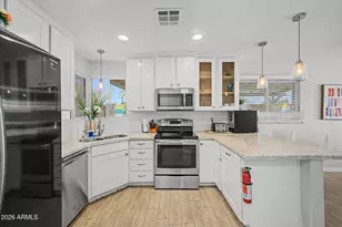 3132 N 15th Ave, Phoenix, AZ 85015 - Photo 7