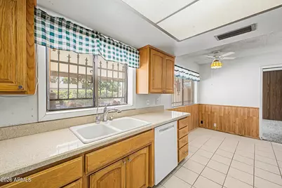 2403 E Del Rio Drive, Tempe, AZ 85282 - Photo 23
