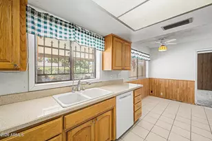 2403 E Del Rio Dr, Tempe, AZ 85282 - Photo 23
