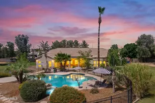 370 S Equestrian Ct, Gilbert, AZ 85296 - Photo 3