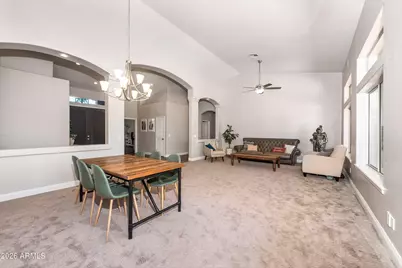 370 S Equestrian Court, Gilbert, AZ 85296 - Photo 17