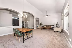 370 S Equestrian Ct, Gilbert, AZ 85296 - Photo 17