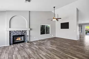 4315 E Rocky Slope Dr, Phoenix, AZ 85044 - Photo 5
