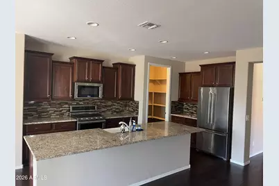 18963 N 261st Avenue, Buckeye, AZ 85396 - Photo 3