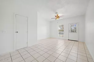 3406 W Julie Dr, Phoenix, AZ 85027 - Photo 3