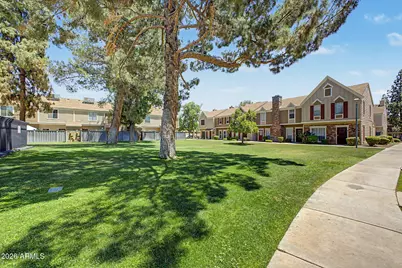 3406 W Julie Drive #3, Phoenix, AZ 85027 - Photo 15