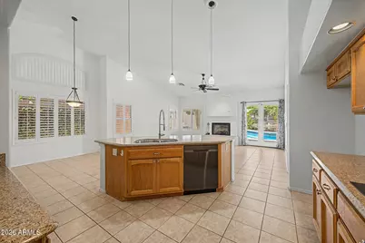 6334 W Louise Drive, Glendale, AZ 85310 - Photo 17