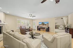 9146 W Oraibi Dr, Peoria, AZ 85382 - Photo 3