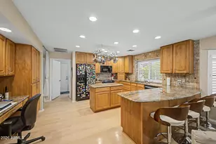 9146 W Oraibi Dr, Peoria, AZ 85382 - Photo 15