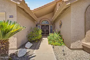 9146 W Oraibi Dr, Peoria, AZ 85382 - Photo 9