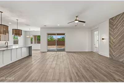 7331 W Lisbon Lane, Peoria, AZ 85381 - Photo 7