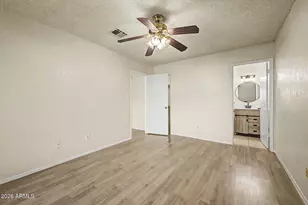 10807 W Northern Ave, Glendale, AZ 85307 - Photo 33