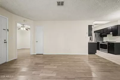 10807 W Northern Avenue #131, Glendale, AZ 85307 - Photo 11