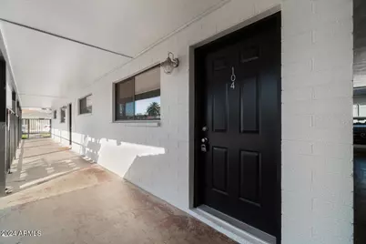 502 E Mariposa Street #Apt 104, Phoenix, AZ 85012 - Photo 3