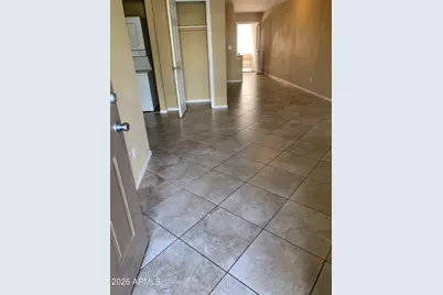 3301 E Earll Drive #Unit 119, Phoenix, AZ 85018 - Photo 3