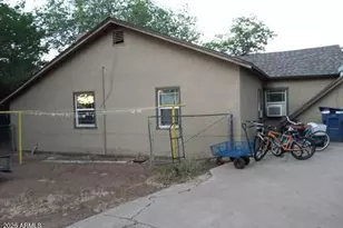 160 S 1st St E, Saint Johns, AZ 85936 - Photo 5