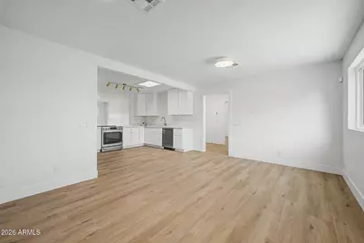 2507 W Corrine Drive, Phoenix, AZ 85029 - Photo 29