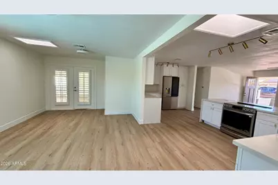 2507 W Corrine Drive, Phoenix, AZ 85029 - Photo 7