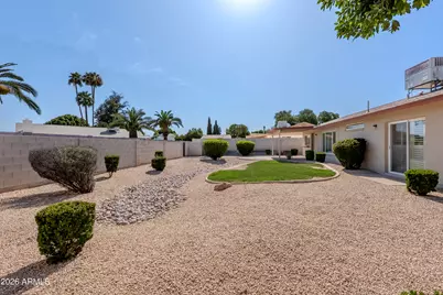 2315 W Sagebrush Drive, Chandler, AZ 85224 - Photo 17