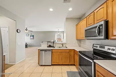 6824 S 68th Drive, Laveen, AZ 85339 - Photo 5