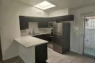 2340 N 46th St, Phoenix, AZ 85008 - Photo 3