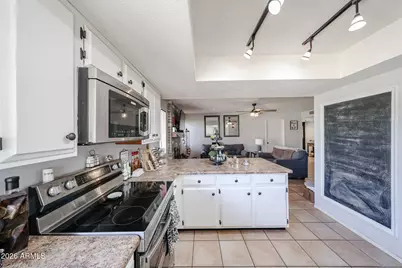 5126 W Mercer Lane, Glendale, AZ 85304 - Photo 17
