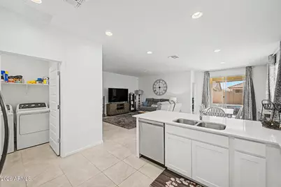 4215 E Payton Anne Lane, San Tan Valley, AZ 85143 - Photo 5