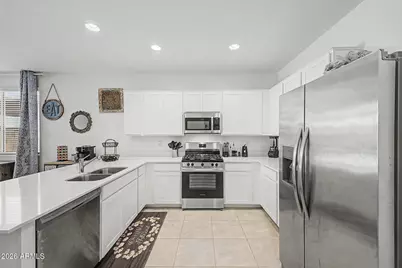 4215 E Payton Anne Lane, San Tan Valley, AZ 85143 - Photo 3