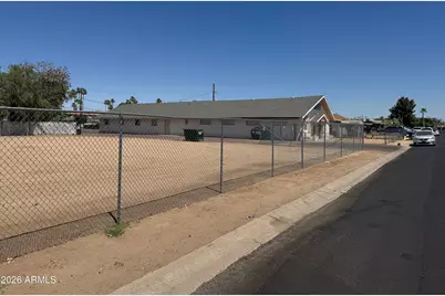 4138 N 31st Drive, Phoenix, AZ 85017 - Photo 3