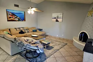 3437 W Helena Dr, Phoenix, AZ 85053 - Photo 7