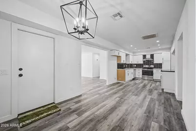 3030 N 64th Drive, Phoenix, AZ 85033 - Photo 9