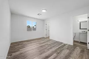 3030 N 64th Dr, Phoenix, AZ 85033 - Photo 23